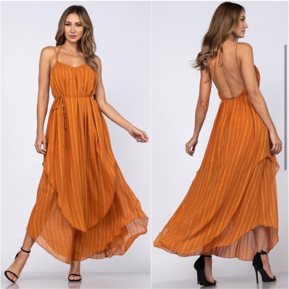 Caramel layered open back women’s dress - Picture 3 of 6